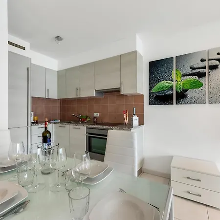 On The Appartement